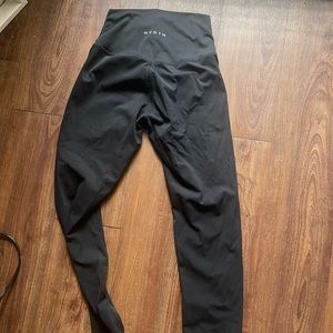 NVGTN LEGGINGS